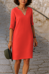 Pamela™ | Robe élégante à décolleté en V